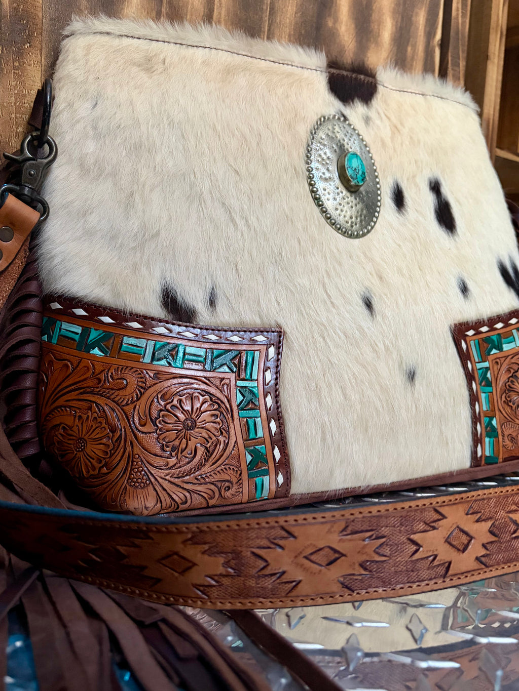 American Darling Messenger Bag w/ Cowhide (Concealed Carry)