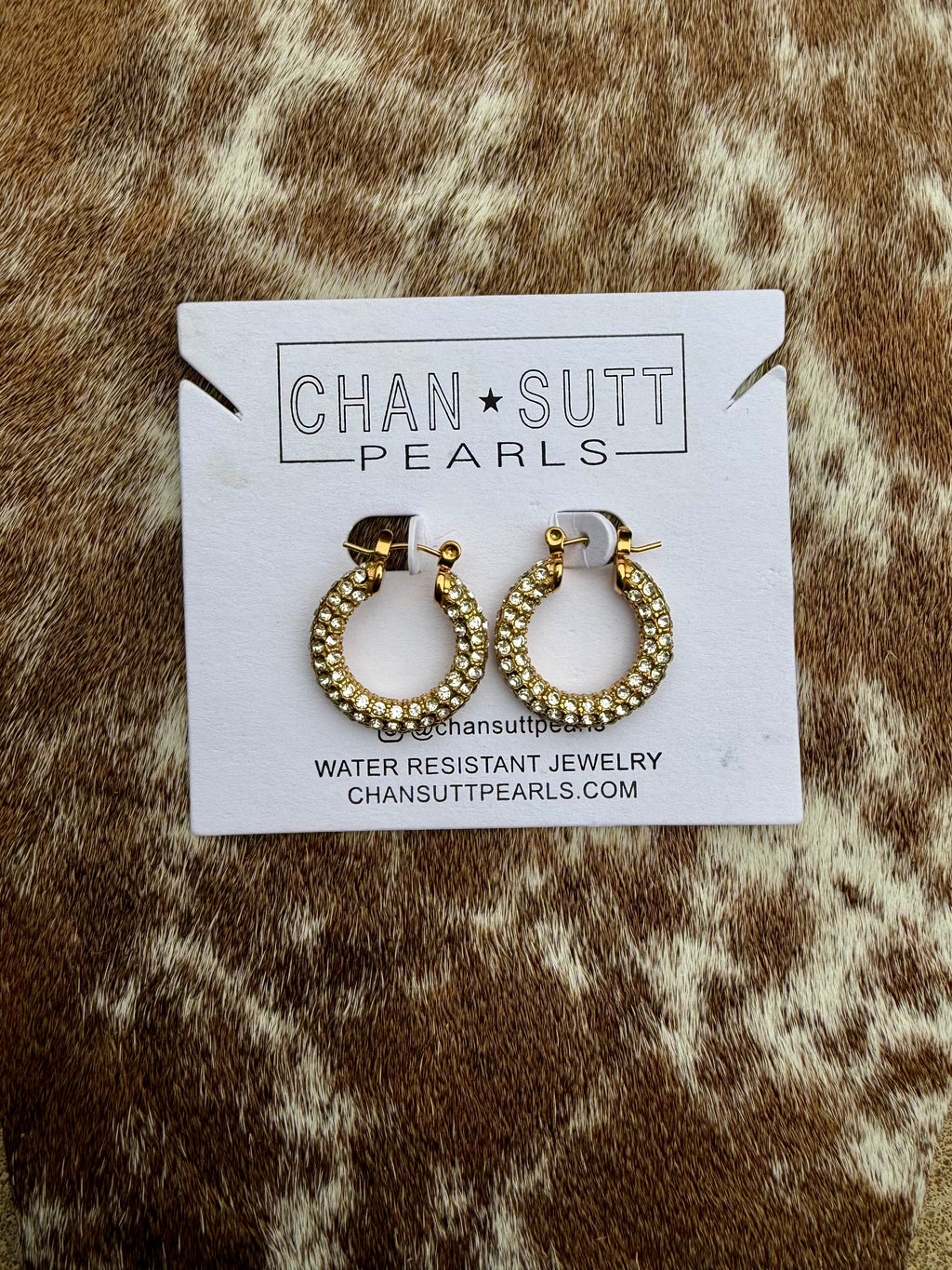Chansutt Pearls Medium Diamond Hoops